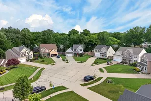 24144 Salzburg Cir, North Olmsted, OH 44070 - Photo 7