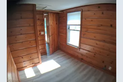 1555 Glenview Avenue, Madison, OH 44057 - Photo 11