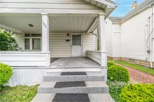 1604 1st St, Youngstown, OH 44509 - Photo 3