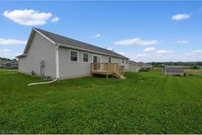 10952 Madlyn Street NE, Bolivar, OH 44612 - Photo 3