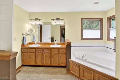2633 Shamrock Way, Wooster, OH 44691 - Photo 31