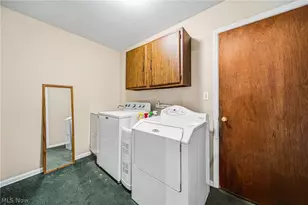 11565 Wilbert Rd, Chardon, OH 44024 - Photo 21