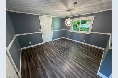 717 Hazelwood Drive, Vermilion, OH 44089 - Photo 9
