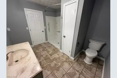 717 Hazelwood Drive, Vermilion, OH 44089 - Photo 13