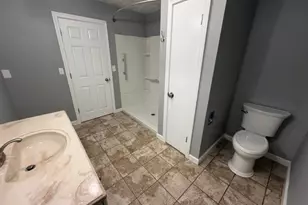 717 Hazelwood Dr, Vermilion, OH 44089 - Photo 13
