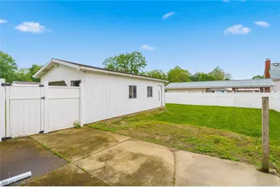 324 E Line Street, Minerva, OH 44657 - Photo 5