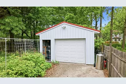 4144 Helena Avenue, Youngstown, OH 44512 - Photo 29