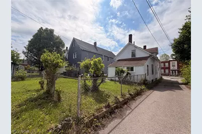 4218 Robert Avenue, Loveland, OH 44109 - Photo 43