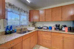 410 Southward Dr, Youngstown, OH 44515 - Photo 5