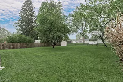 1924 Westwood Drive, Twinsburg, OH 44087 - Photo 31