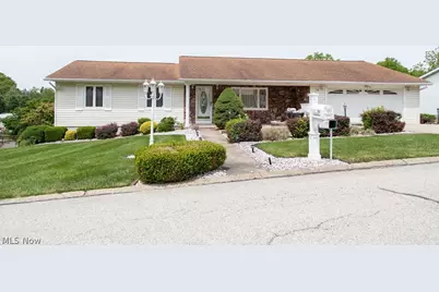 193 Greentree Drive, St Clairsville, OH 43950 - Photo 1
