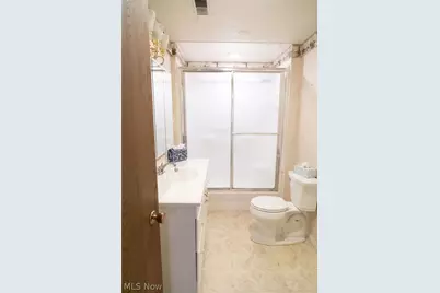 193 Greentree Drive, St Clairsville, OH 43950 - Photo 21
