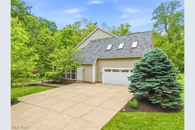 815 Centerville Trail, Aurora, OH 44202 - Photo 3