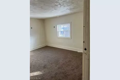 34 Illinois Avenue, Youngstown, OH 44505 - Photo 13