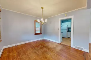 1560 Biltmore Rd, Lyndhurst, OH 44124 - Photo 5