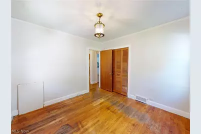 1560 Biltmore Road, Lyndhurst, OH 44124 - Photo 15