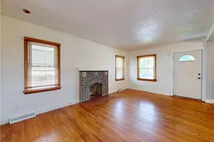 1560 Biltmore Rd, Lyndhurst, OH 44124 - Photo 7