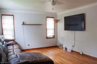 13606 Wainstead Ave, Loveland, OH 44111 - Photo 9