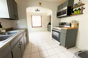 13606 Wainstead Ave, Loveland, OH 44111 - Photo 3