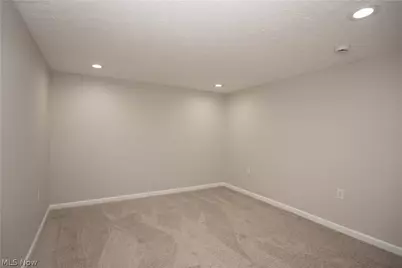11391 Michelle Drive NW, Canal Fulton, OH 44614 - Photo 31