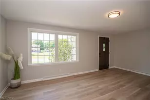 11391 Michelle Dr NW, Canal Fulton, OH 44614 - Photo 5