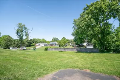 11391 Michelle Drive NW, Canal Fulton, OH 44614 - Photo 37