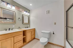 478 Tamiami Trail, Akron, OH 44303 - Photo 27