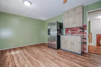 1754 Benjamin Road, Madison, OH 44057 - Photo 9