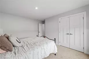 171 Eagle Cir, Amherst, OH 44001 - Photo 7