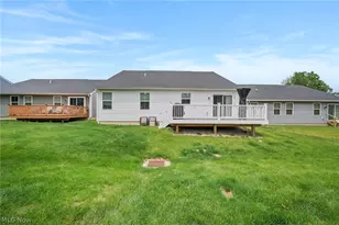171 Eagle Cir, Amherst, OH 44001 - Photo 33