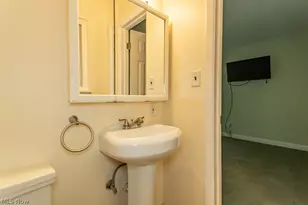 8688 Marjory Dr, Mentor, OH 44060 - Photo 33