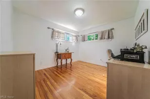 543 N Lake St, Madison, OH 44057 - Photo 23