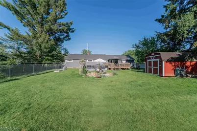 543 N Lake Street, Madison, OH 44057 - Photo 3