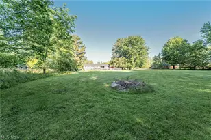 543 N Lake St, Madison, OH 44057 - Photo 35