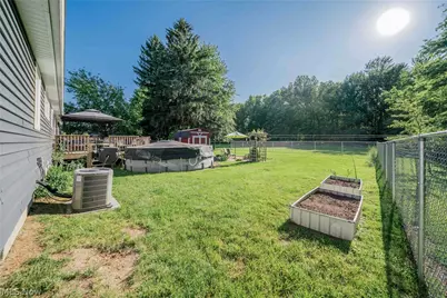543 N Lake Street, Madison, OH 44057 - Photo 5