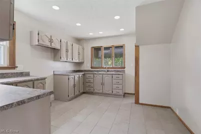 2321 S Arch Avenue S, Alliance, OH 44601 - Photo 11