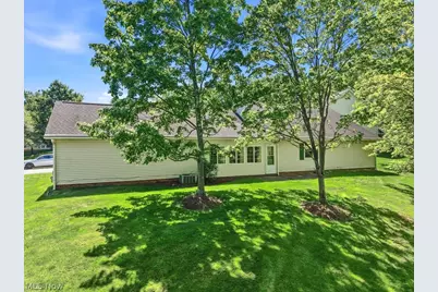 1715 Windrow Lane, Grandview Heights, OH 44147 - Photo 31