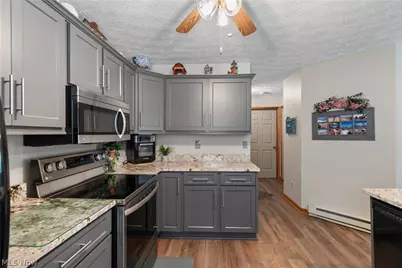 2419 Meadow Spring Circle, Akron, OH 44312 - Photo 13