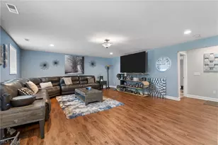 3097 Brumbaugh St NW, Uniontown, OH 44720 - Photo 23