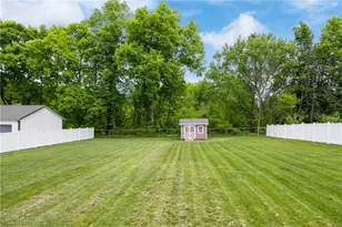 3097 Brumbaugh St NW, Uniontown, OH 44720 - Photo 33