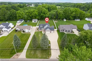 3097 Brumbaugh St NW, Uniontown, OH 44720 - Photo 3