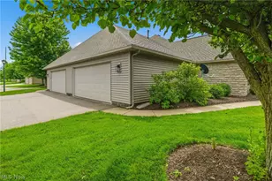 8717 Dublin Ridge Cir NW, Massillon, OH 44646 - Photo 19