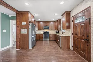 529 Park Ave NW, New Philadelphia, OH 44663 - Photo 7