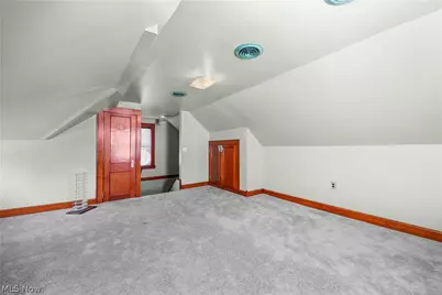 11301 Linnet Avenue, Loveland, OH 44111 - Photo 31