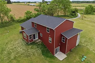 7622 Fredericksburg Rd, Fredericksburg, OH 44627 - Photo 3
