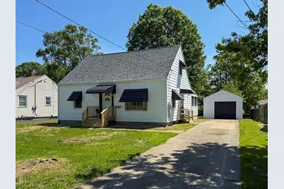 1892 Drexel Avenue NW, Warren, OH 44485 - Photo 1