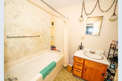 247 & 247 1/2 Ray Avenue NW, New Philadelphia, OH 44663 - Photo 19