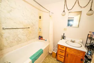247 & 247 1/2 Ray Ave NW, New Philadelphia, OH 44663 - Photo 19