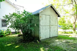247 & 247 1/2 Ray Ave NW, New Philadelphia, OH 44663 - Photo 5