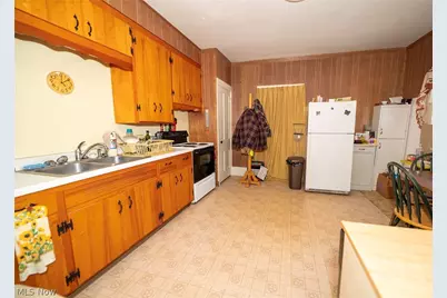 247 & 247 1/2 Ray Avenue NW, New Philadelphia, OH 44663 - Photo 15